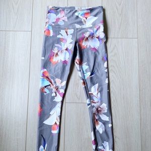 Athleta Elation Floral Print 7/8 Tights